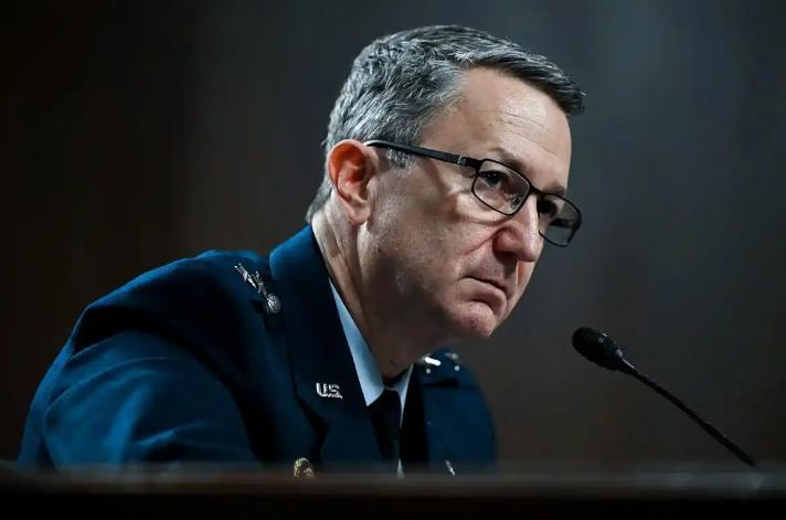  凯恩巅峰对决，Ning与30激战中国队分钟，赛况扑朔迷离胜负难料！